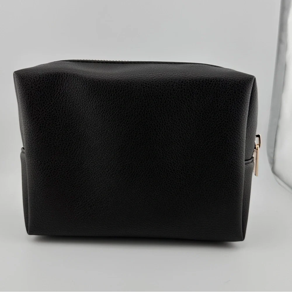 š TOM FORD āLeatherā Mahogany Cosmetic Bag NIB - Picture 6 of 10